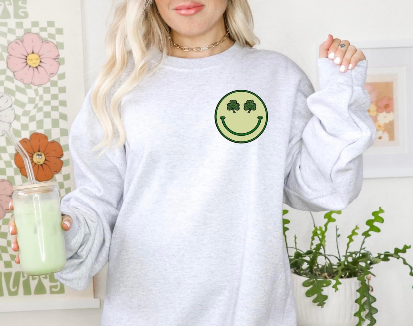 SHAMROCK SMILEY FACE