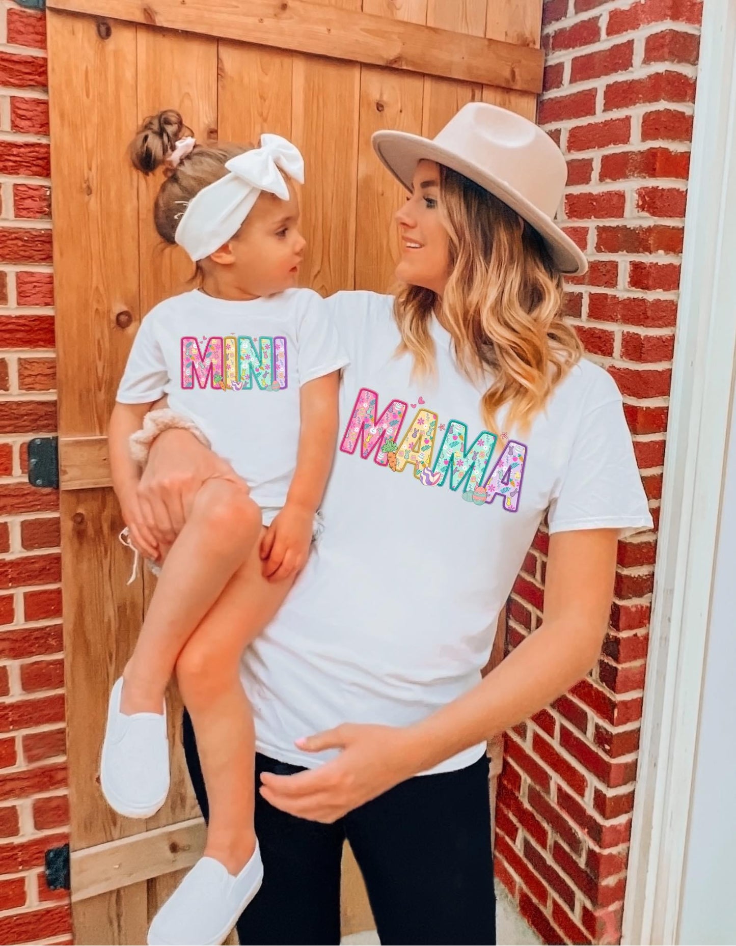 MINI MAMA EASTER PRINT "FAUX EMBROIDERY"