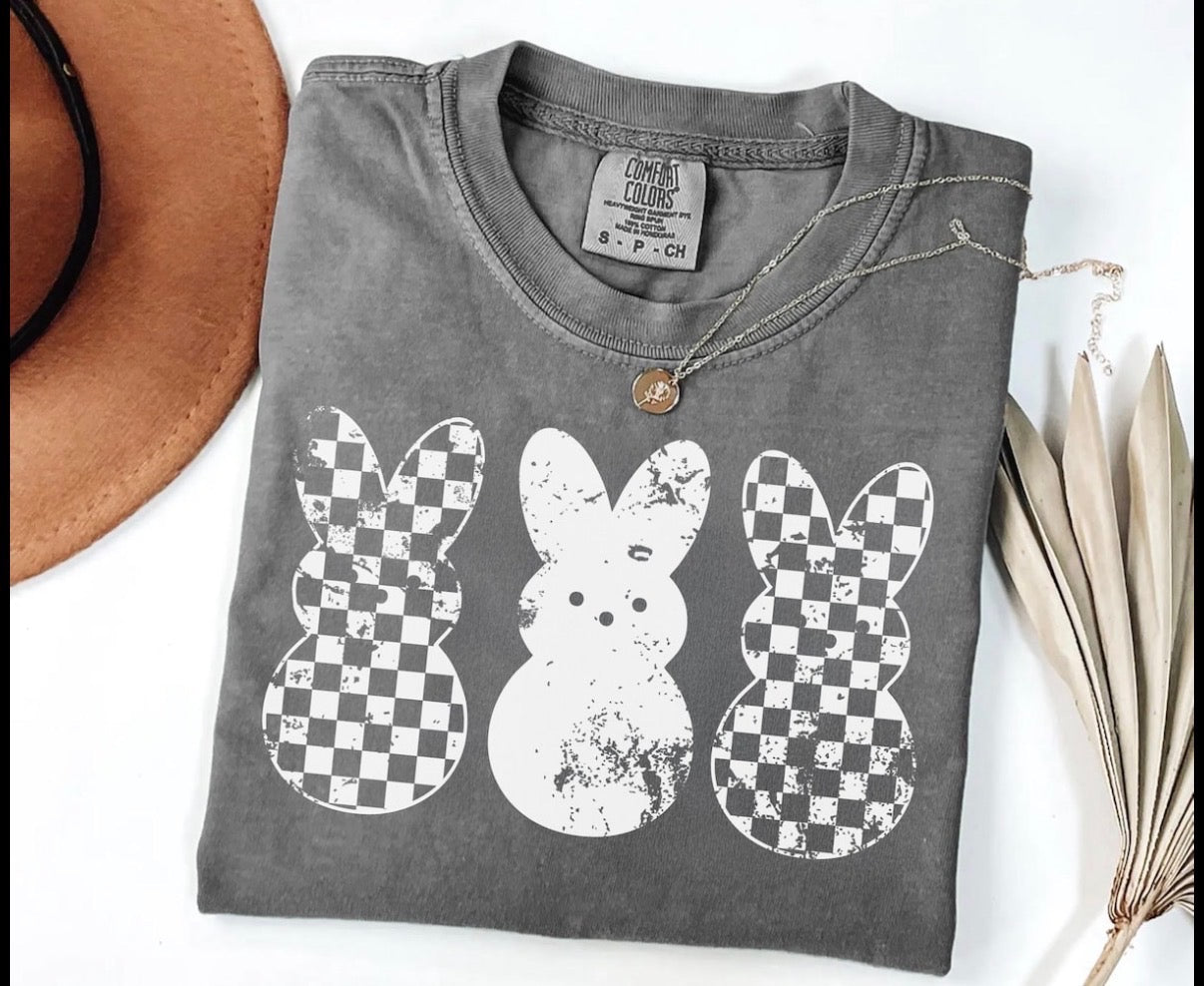 3 EASTER BUNNIES "BLACK CHECK"