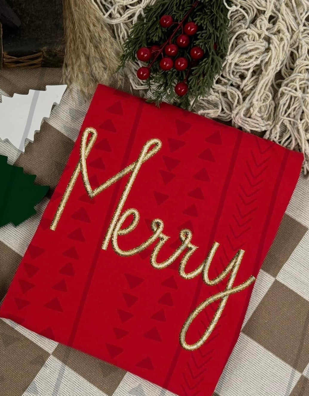 MERRY "FAUX EMBROIDERY"